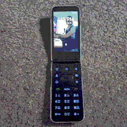 Alt Mive flip phone open